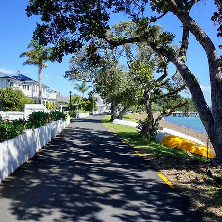Last On The Strand, Russell - The Boathouse Exterior foto